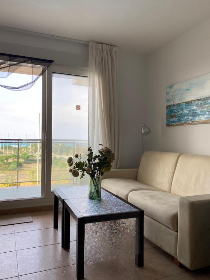Apartment About The Sea